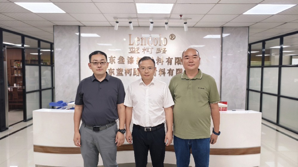心系企業(yè)，情暖藍(lán)柯路——陳鎮(zhèn)長及鎮(zhèn)領(lǐng)導(dǎo)團(tuán)隊親臨指導(dǎo)，共繪發(fā)展藍(lán)圖