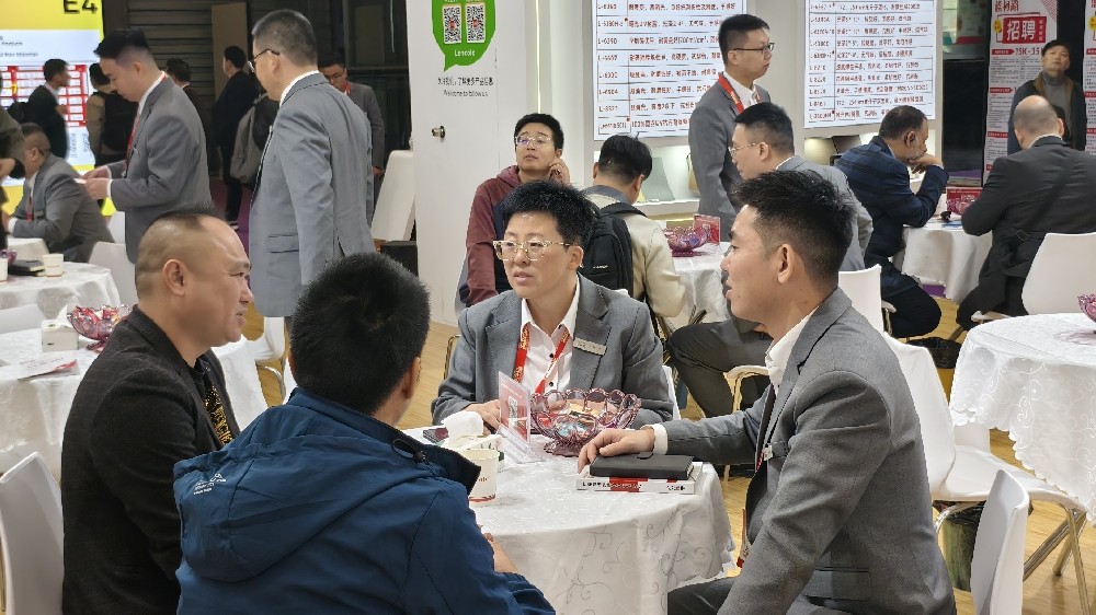 藍柯路2025年上海涂料展精彩現(xiàn)場